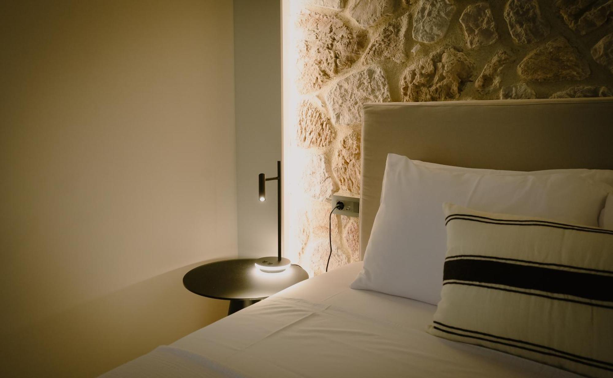 Mones Bed & Breakfast Kastrákion Екстериор снимка