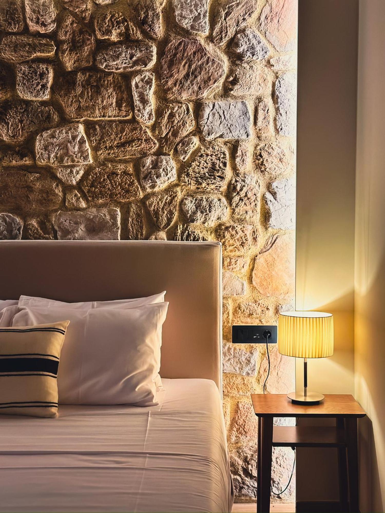 Mones Bed & Breakfast Kastrákion Екстериор снимка
